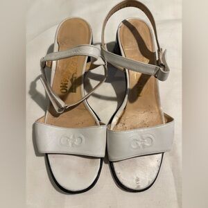 Salvatore Ferragamo White Leather Sandals 7.5M